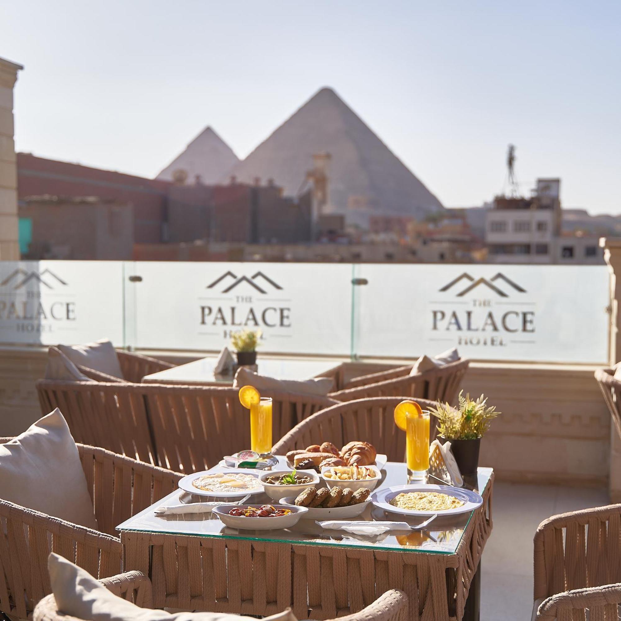 The Palace Pyramids Hotel カイロ エクステリア 写真