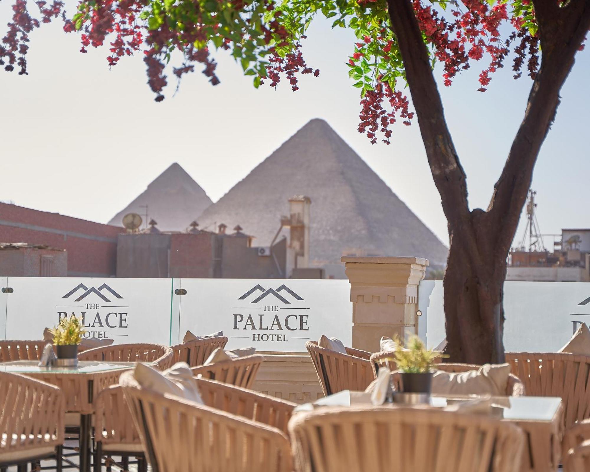 The Palace Pyramids Hotel カイロ エクステリア 写真